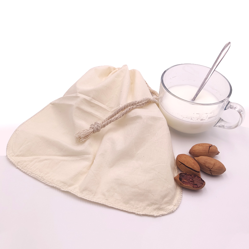 Para hacer leche de almendras y cerveza fría, estas versátiles bolsas de leche de nuez son *tan* perfectas